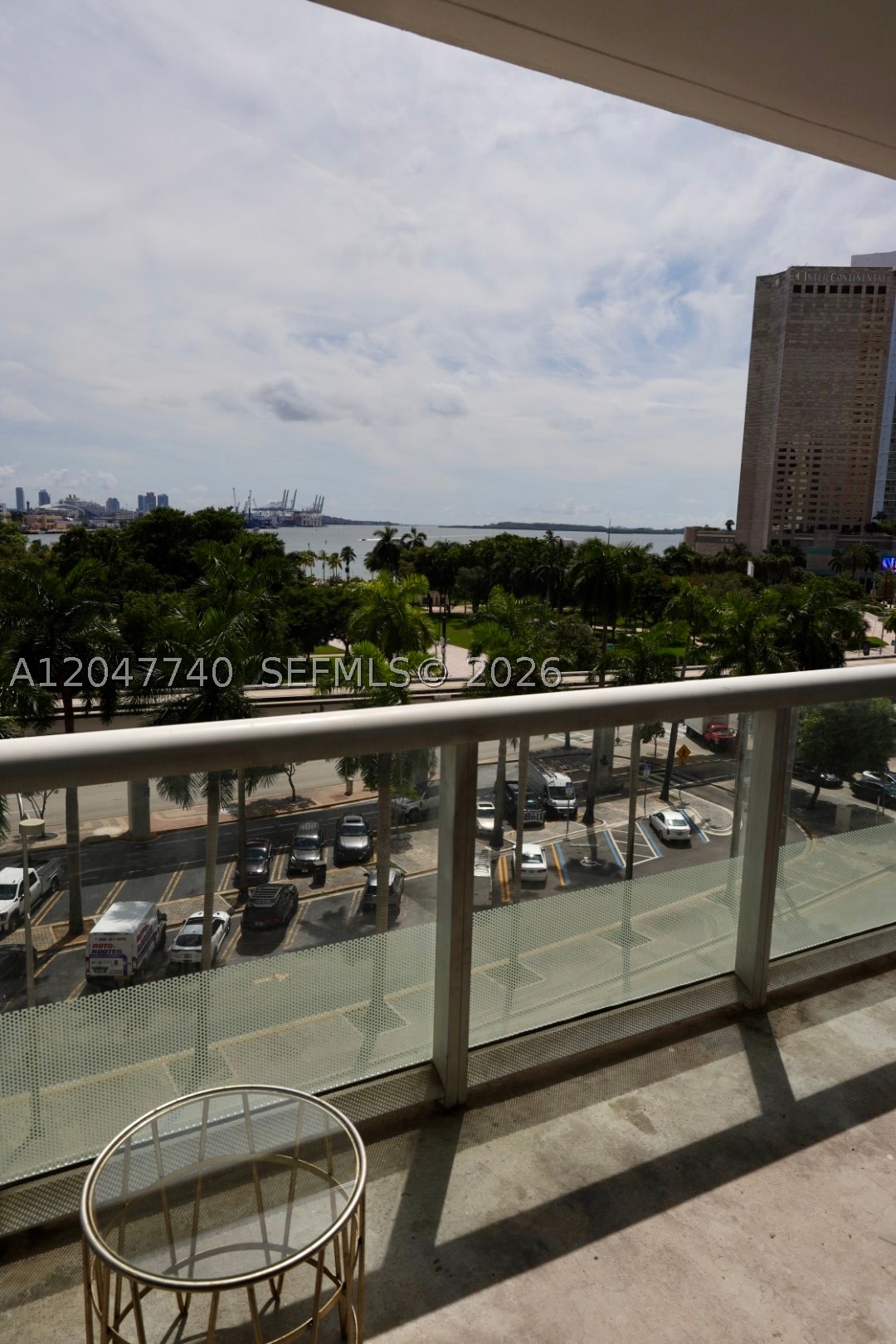 50 BISCAYNE CONDO - Residential