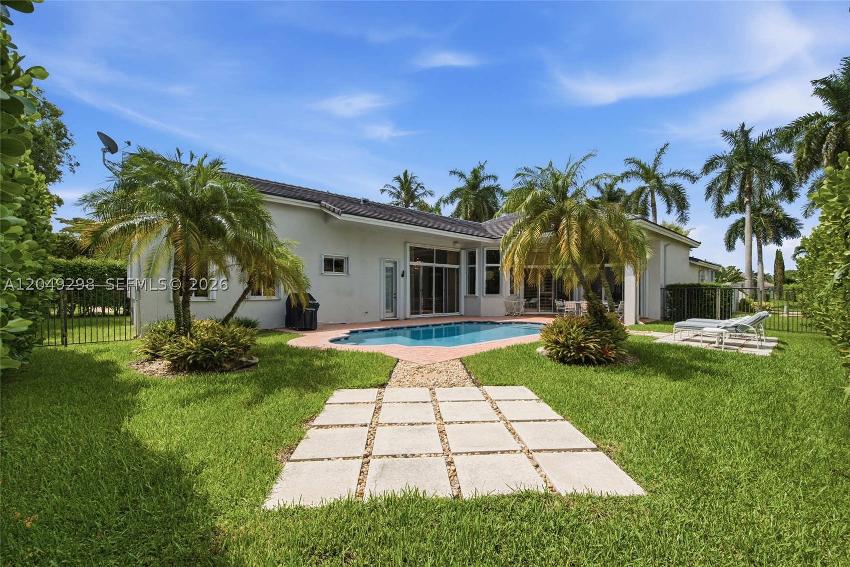 Weston Hills - Residential