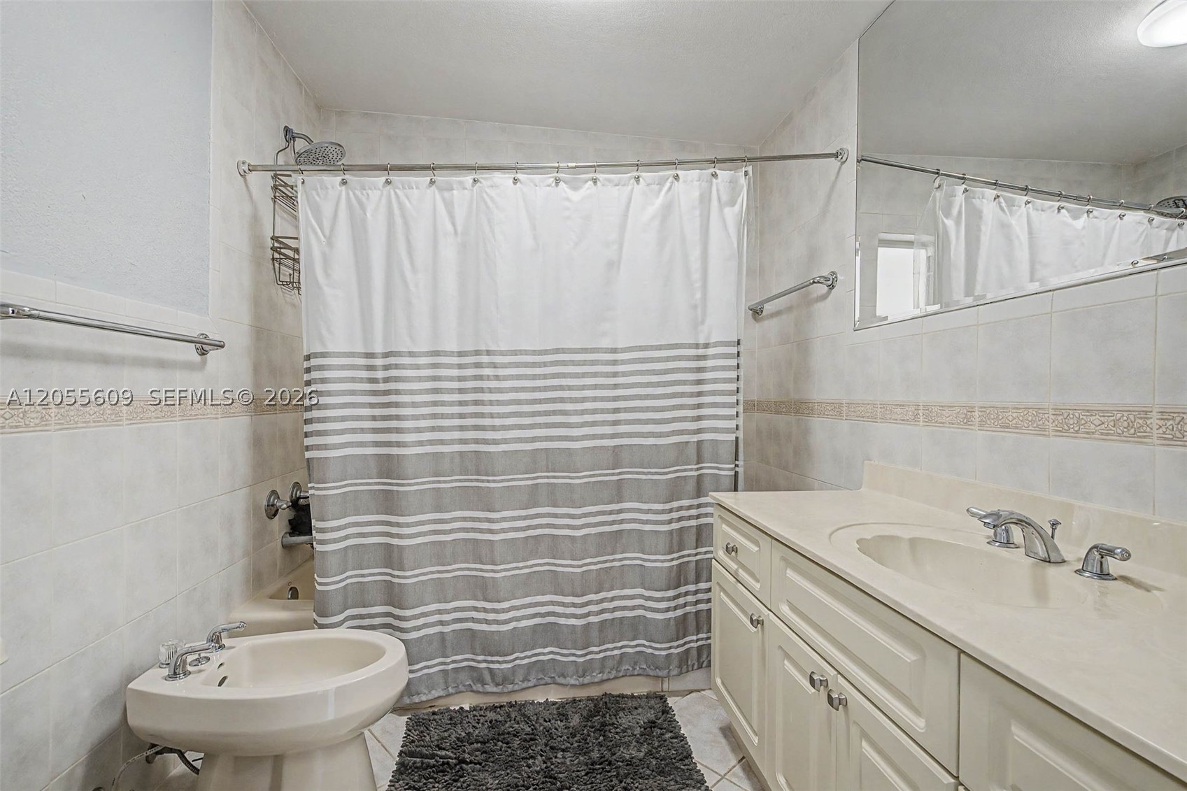 PINE ACRES SEC 4 - Residential