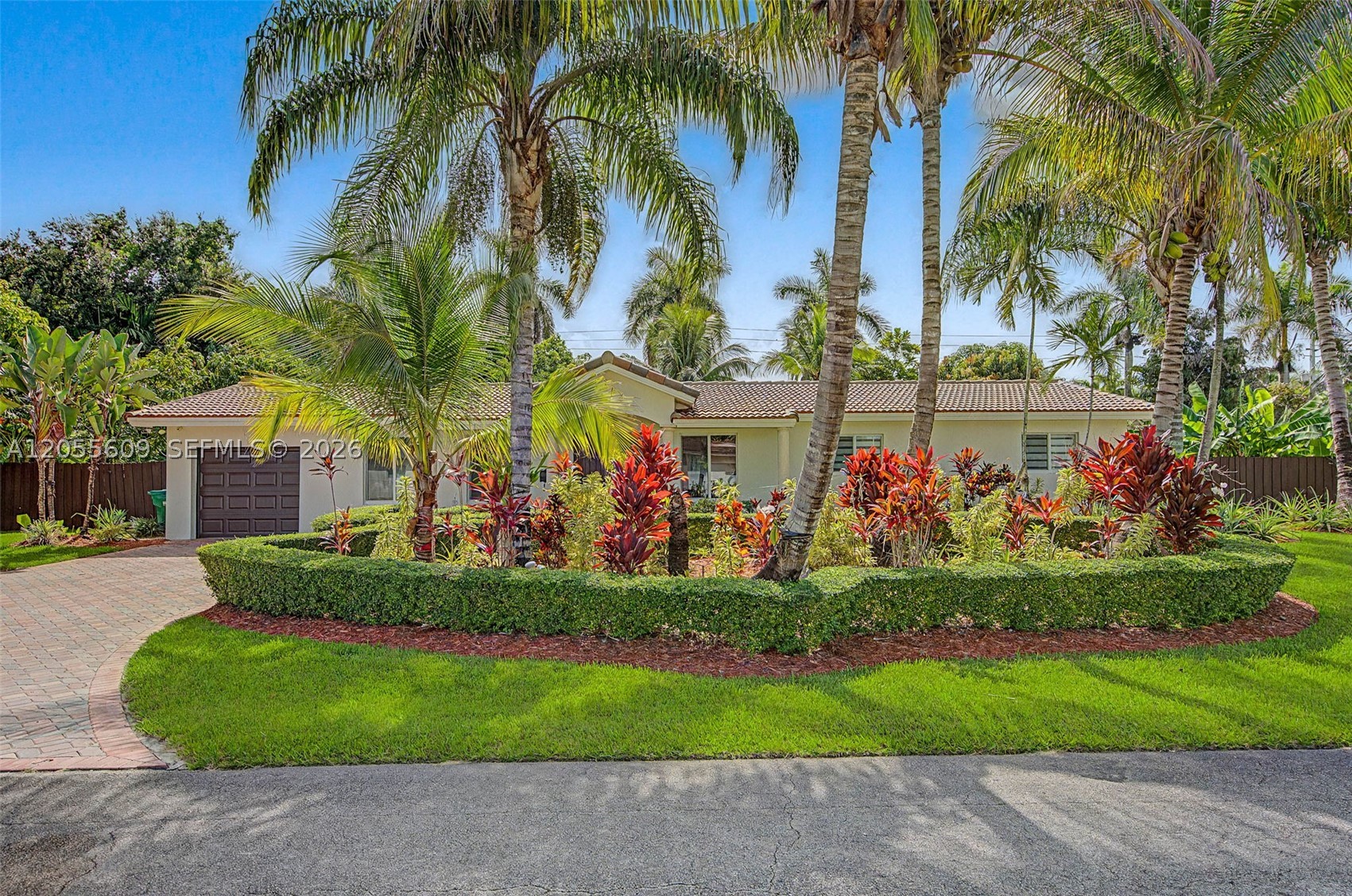 PINE ACRES SEC 4 - Residential