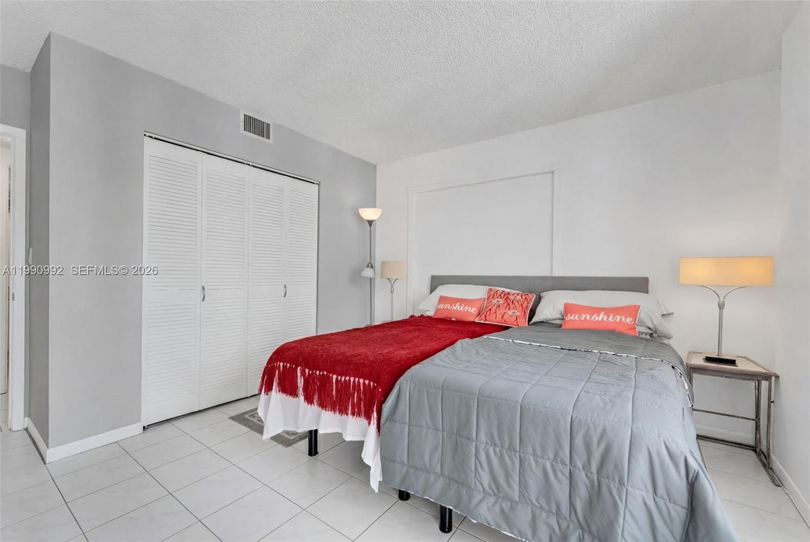 OLYMPUS CONDO - Residential