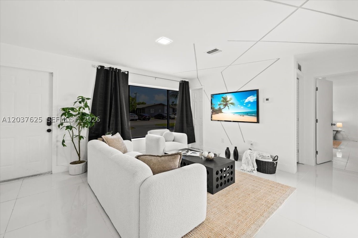 MIRAMAR SEC 9 - Residential