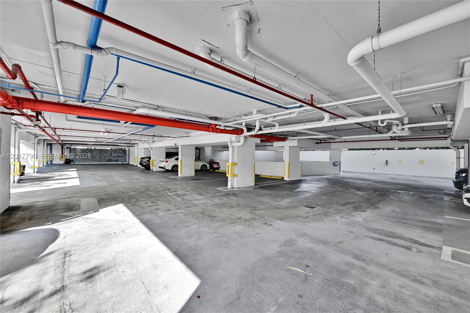 VILLAGGIO IN THE GROVE TO - Residential Lease