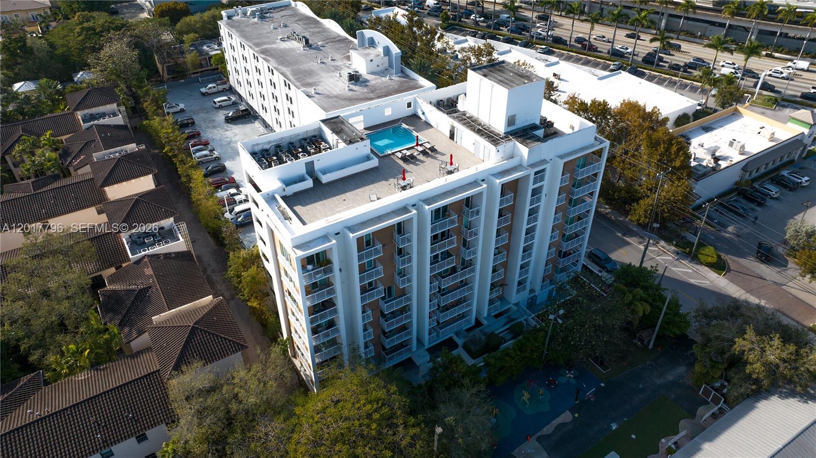 VILLAGGIO IN THE GROVE TO - Residential Lease