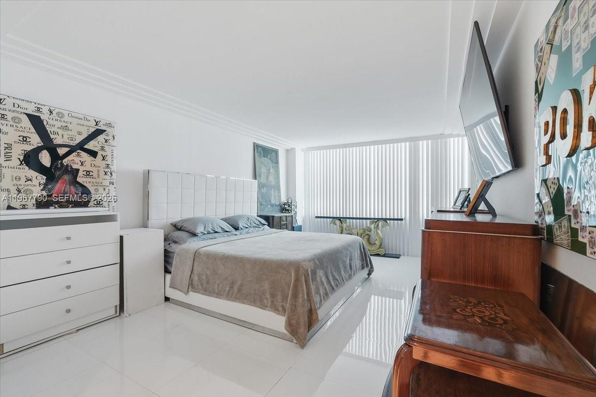 DEL PRADO MARINA - Residential