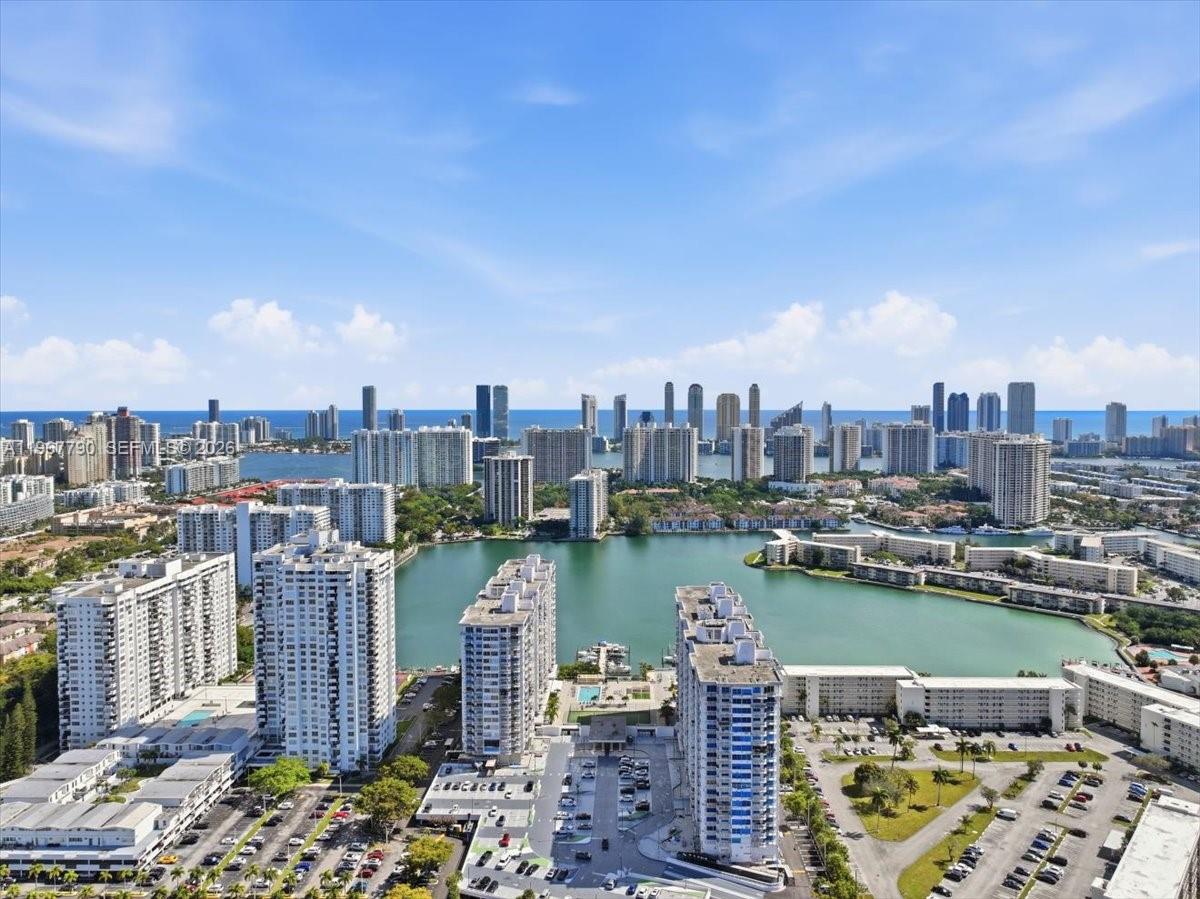 DEL PRADO MARINA - Residential