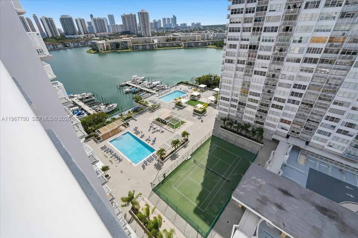 DEL PRADO MARINA - Residential