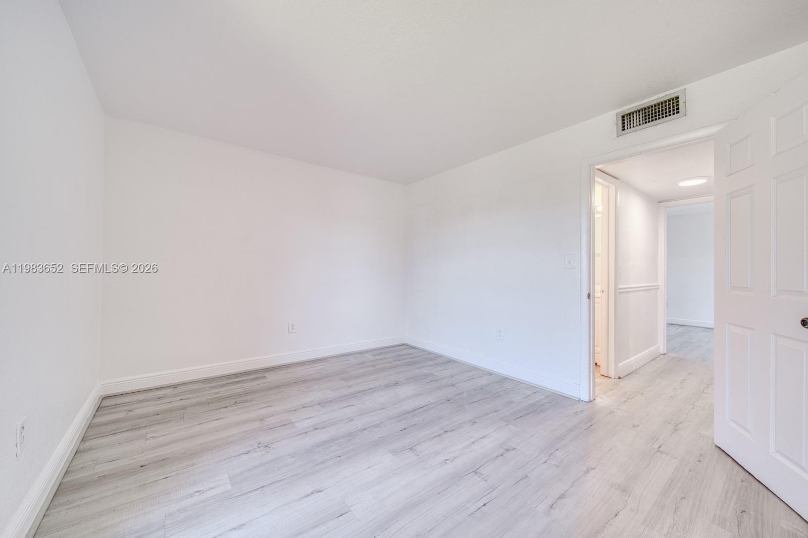 SUNSET PALMS EAST CONDO - Residential