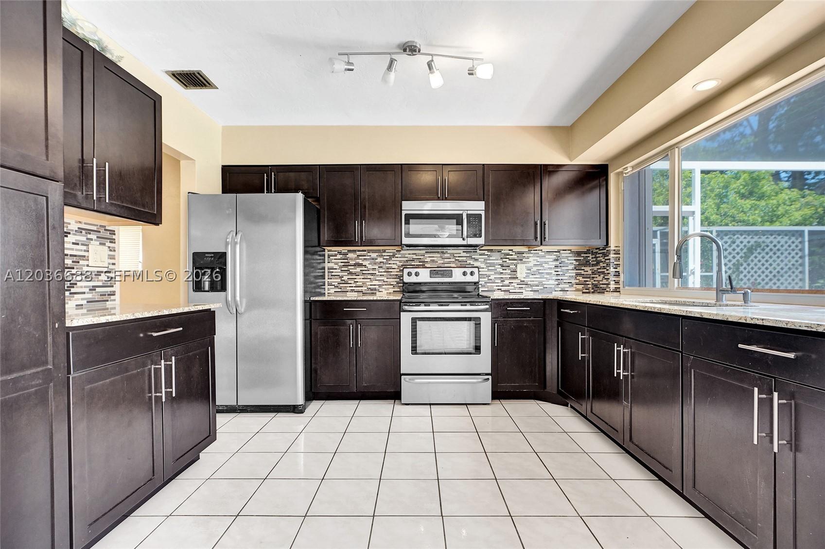 MIRAMAR SEC 13 - Residential Lease