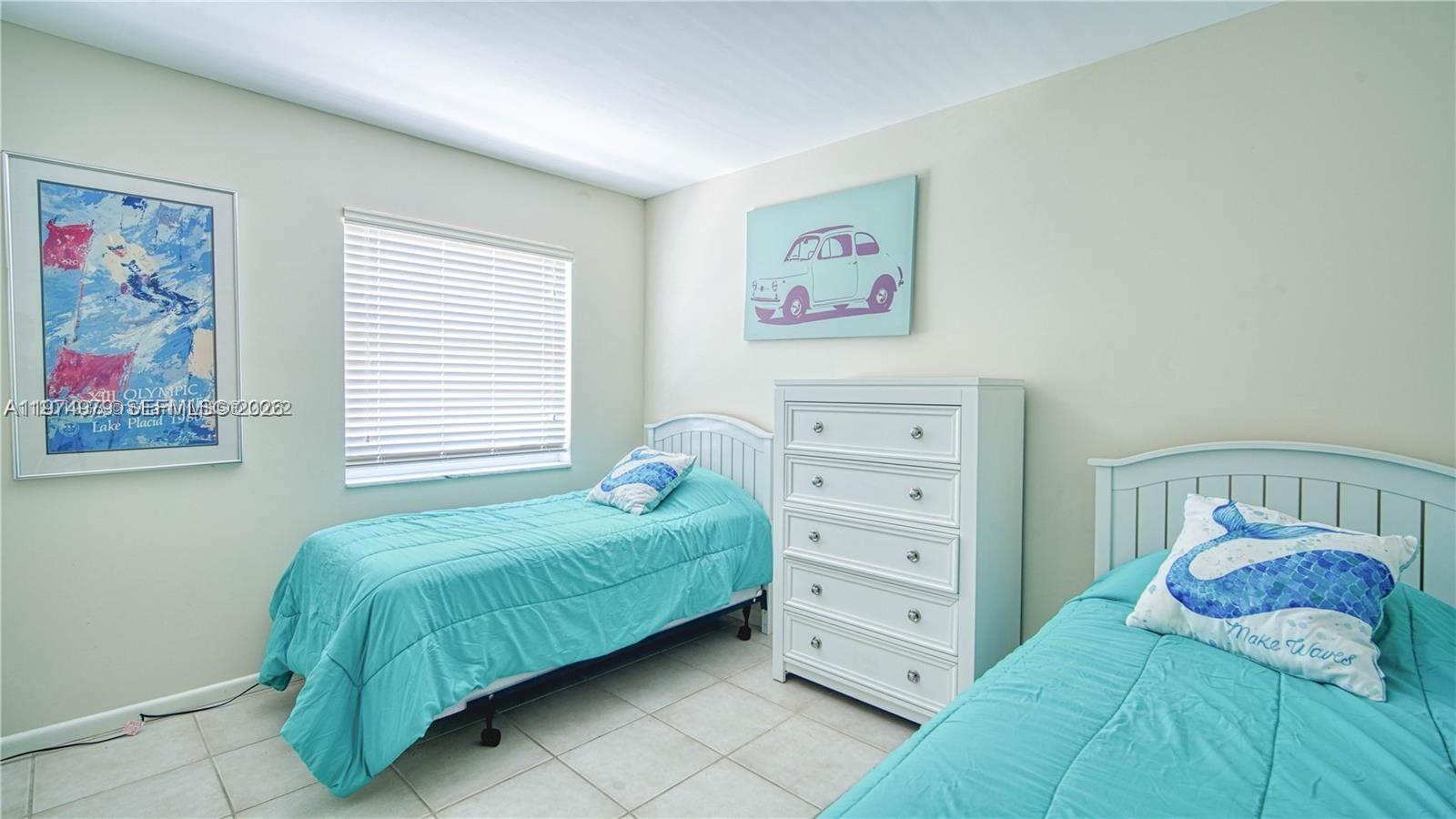 LEISURE BEACH SOUTH CONDO - Residential