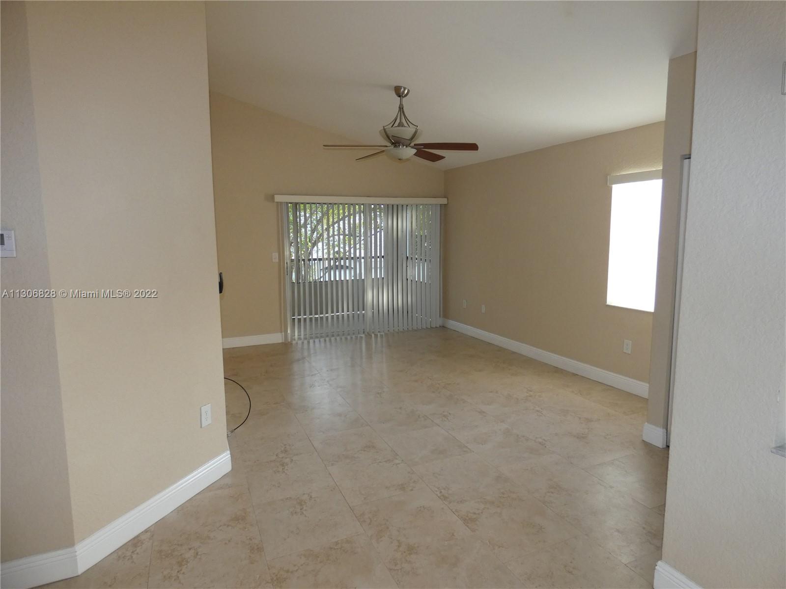 LAKEVIEW CLUB CONDO - Residential Lease