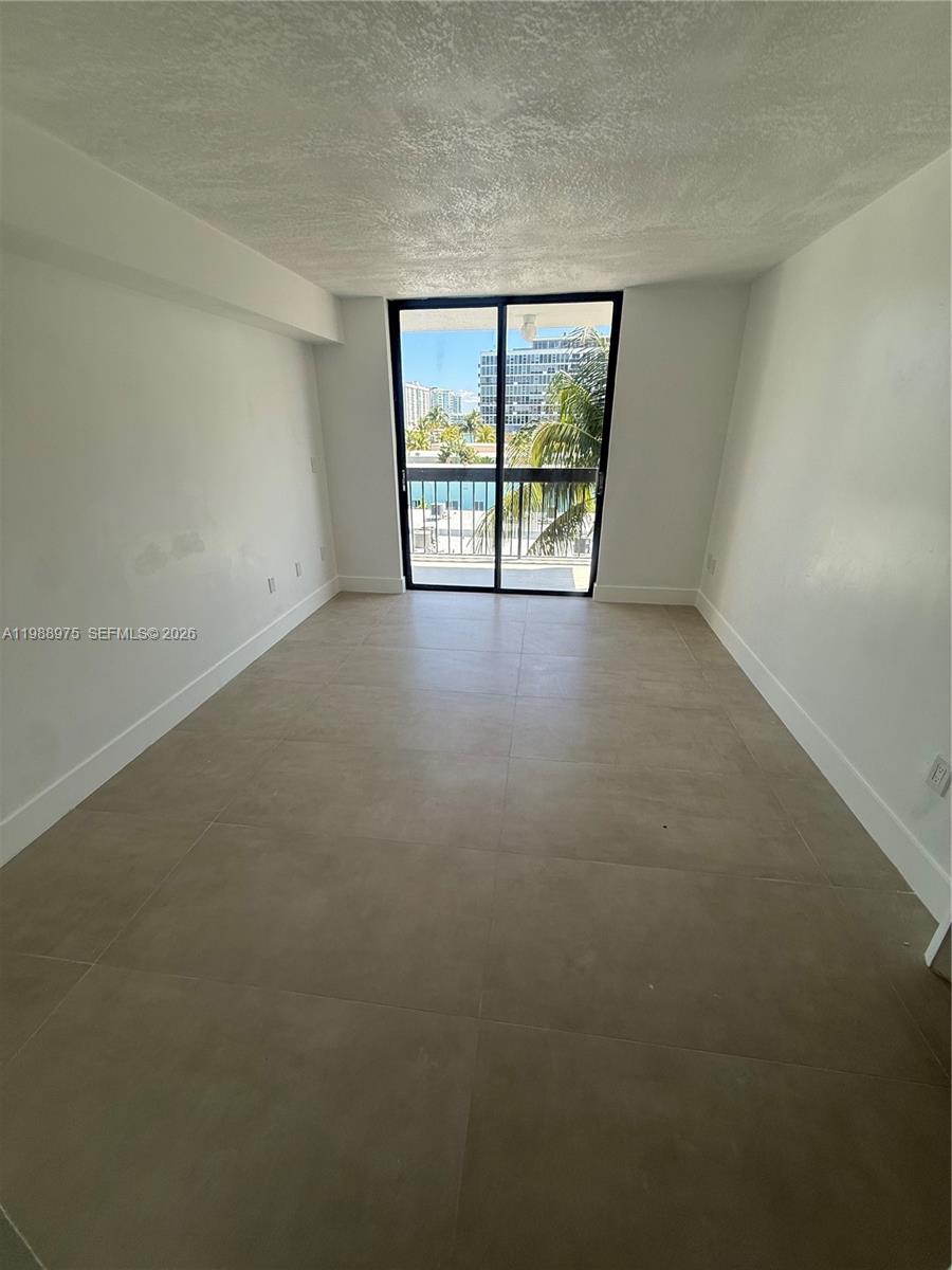 NAUTICO BAY CLUB CONDO - Residential