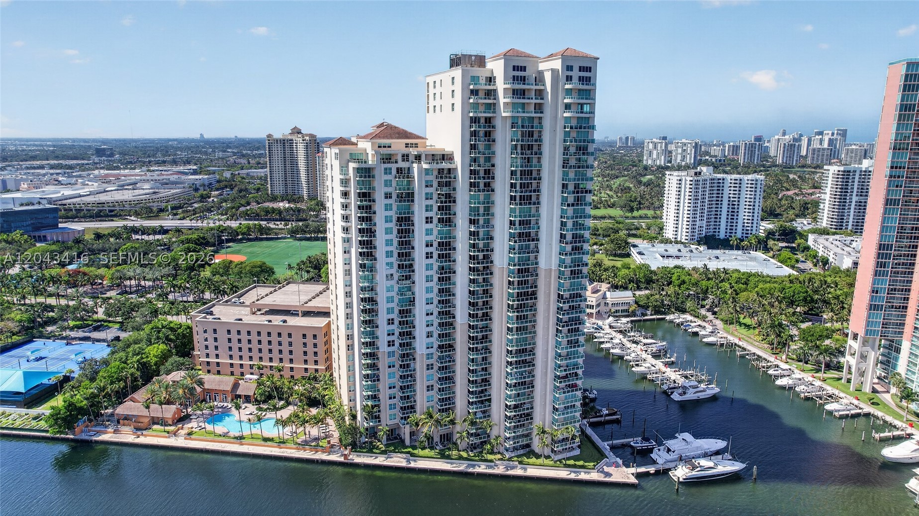 AVENTURA MARINA CONDO NUM - Residential