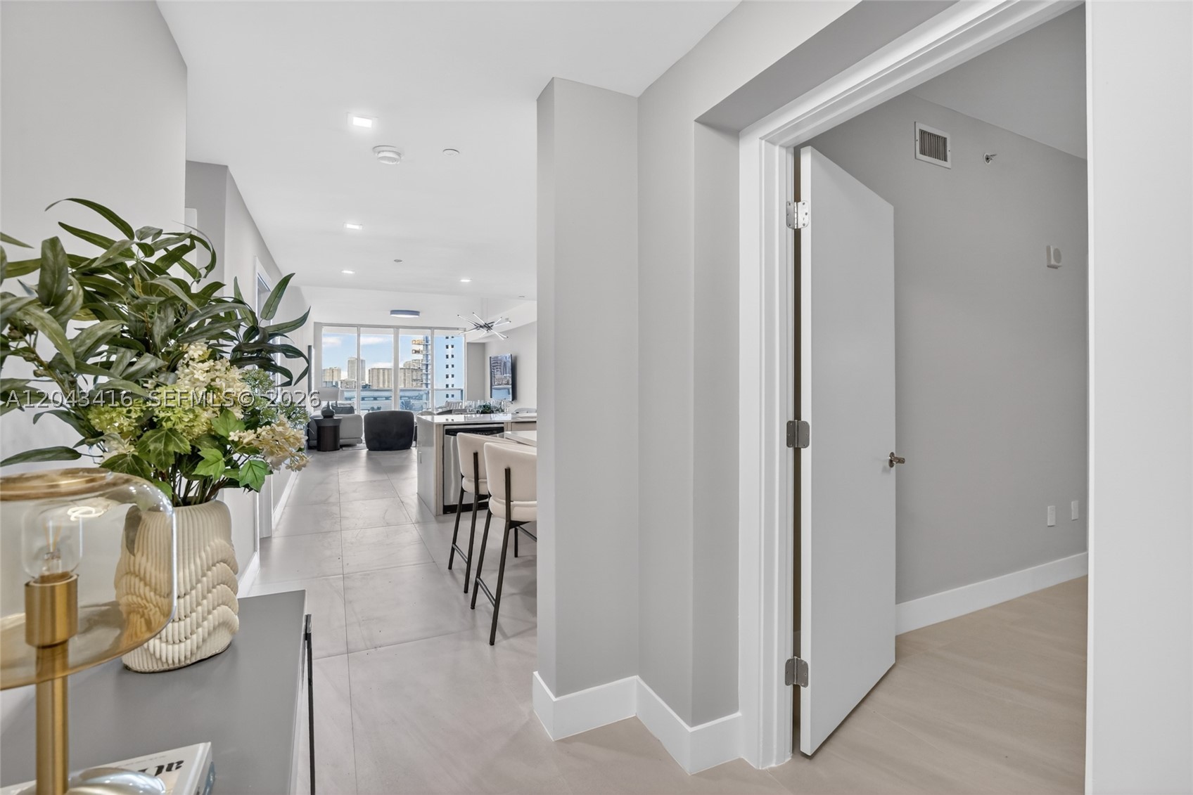 AVENTURA MARINA CONDO NUM - Residential