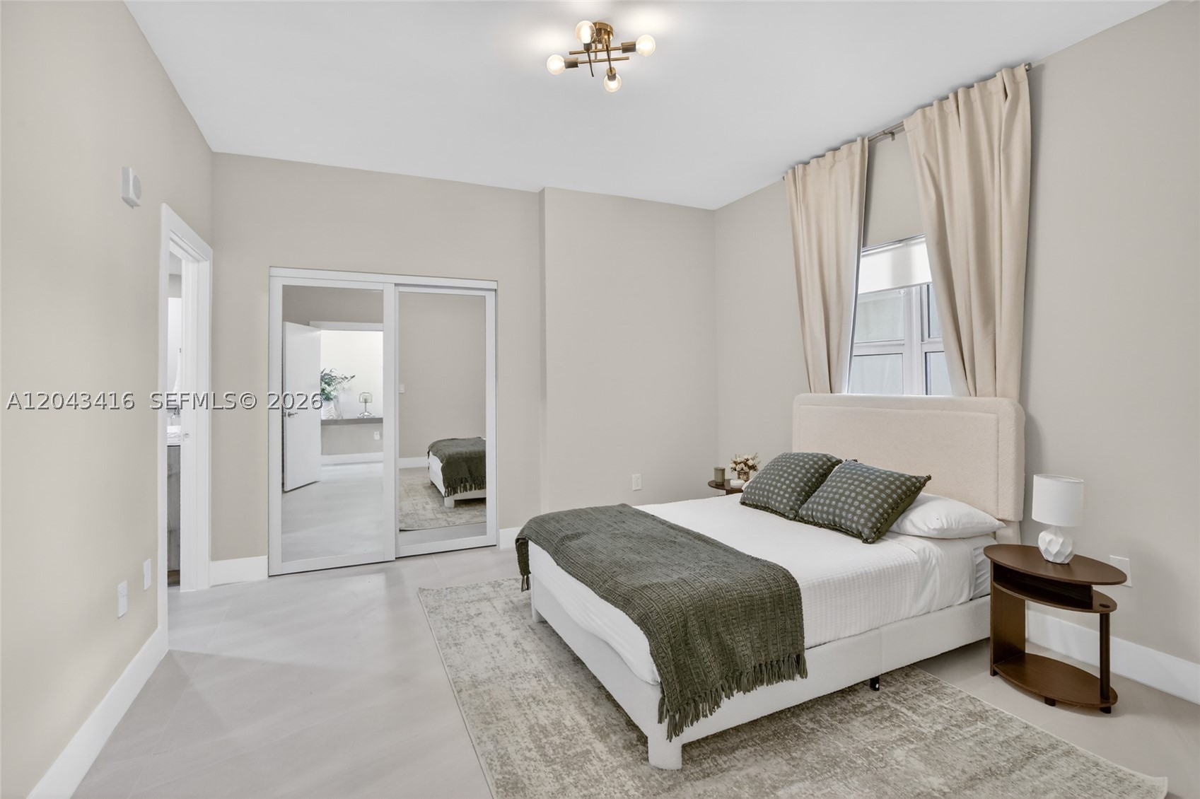 AVENTURA MARINA CONDO NUM - Residential