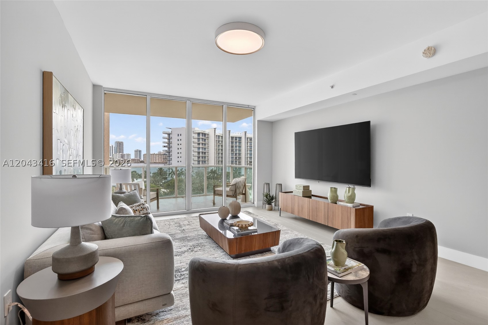 AVENTURA MARINA CONDO NUM - Residential