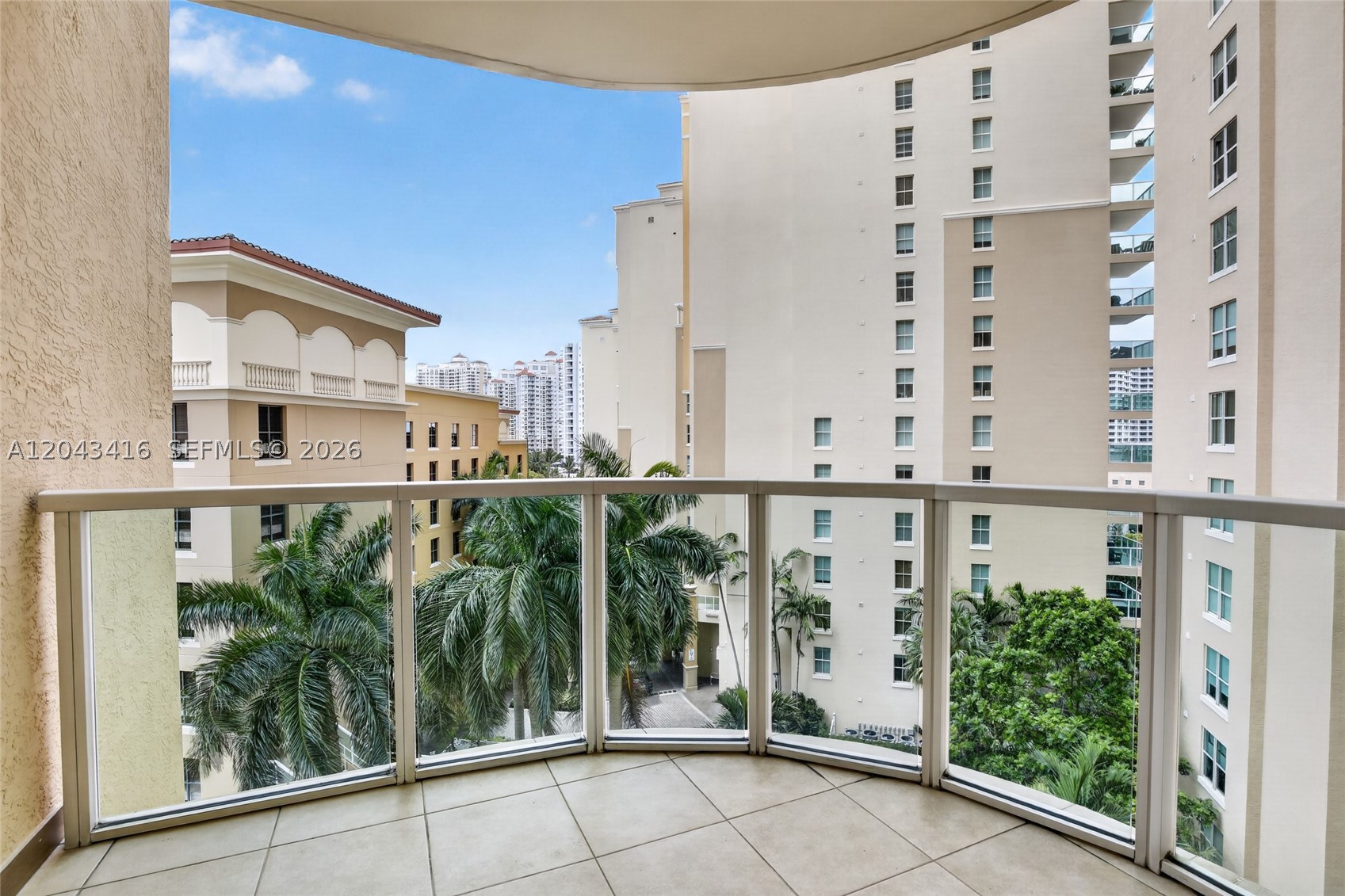 AVENTURA MARINA CONDO NUM - Residential