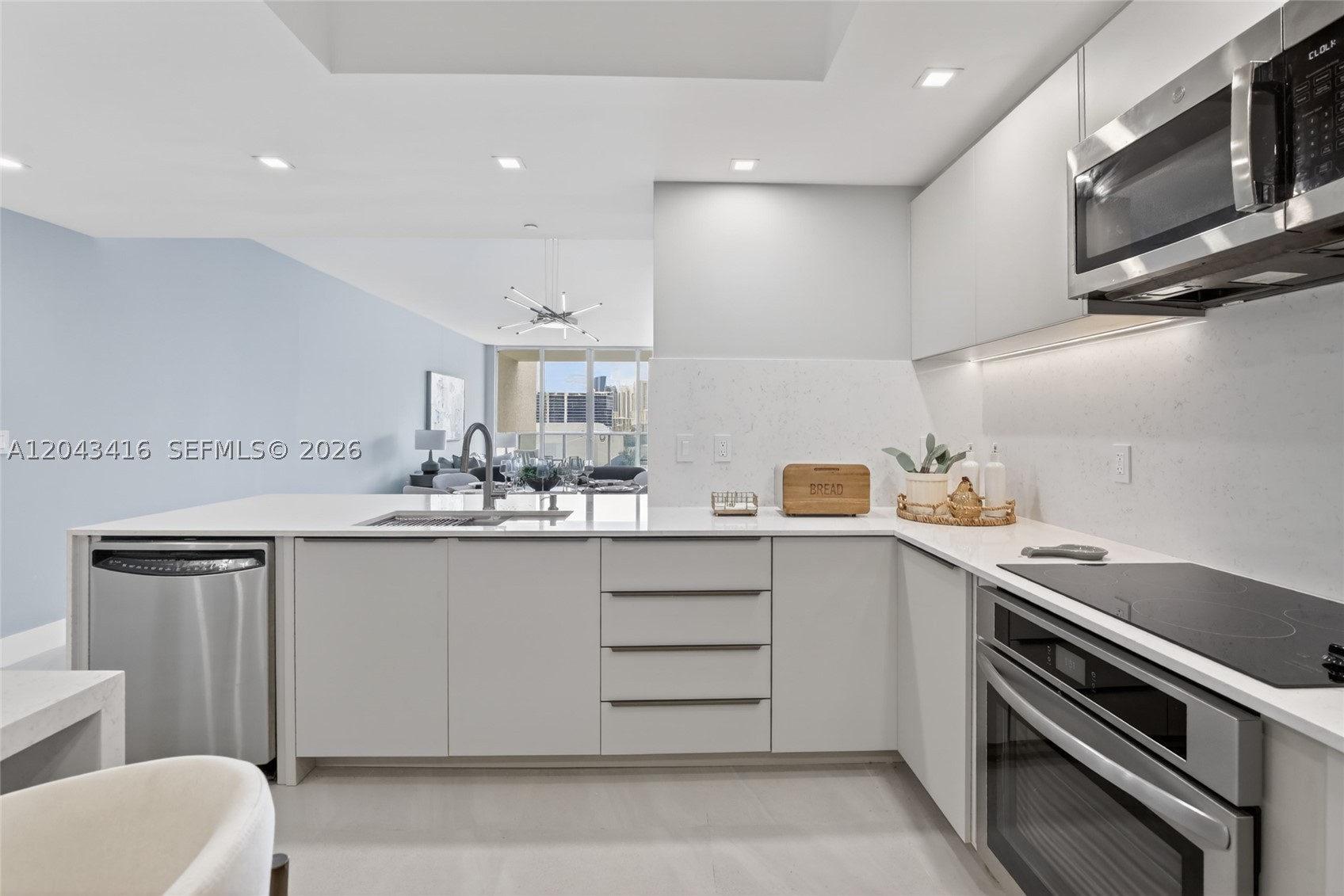 AVENTURA MARINA CONDO NUM - Residential