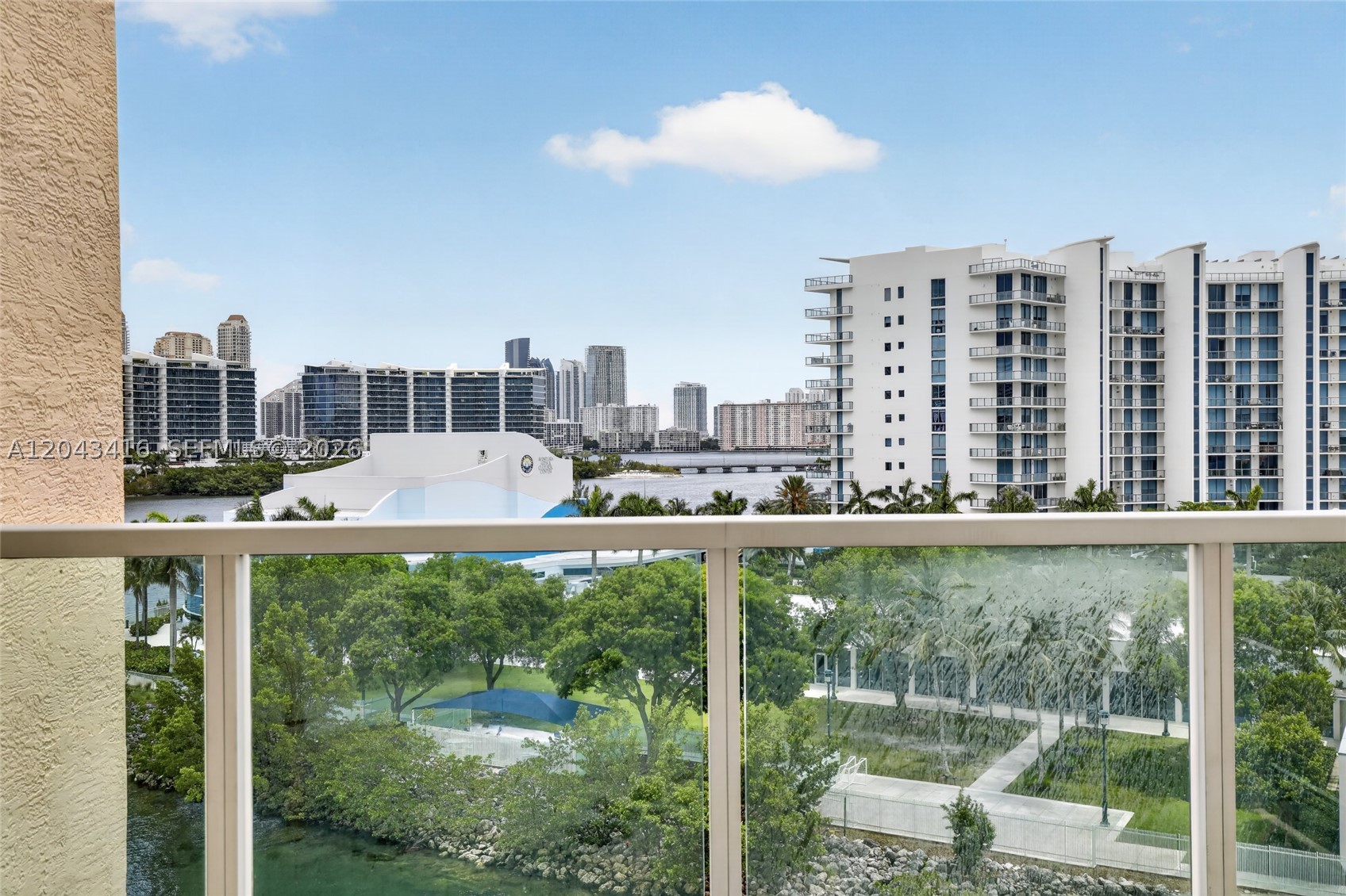 AVENTURA MARINA CONDO NUM - Residential