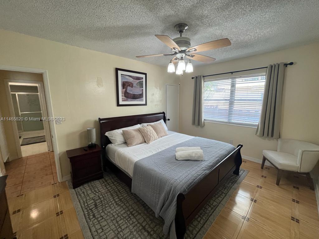 DEVONSHIRE PARK SUB - Residential Lease