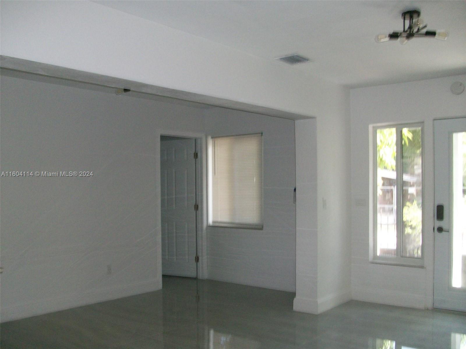 PRAMAR - Residential Lease