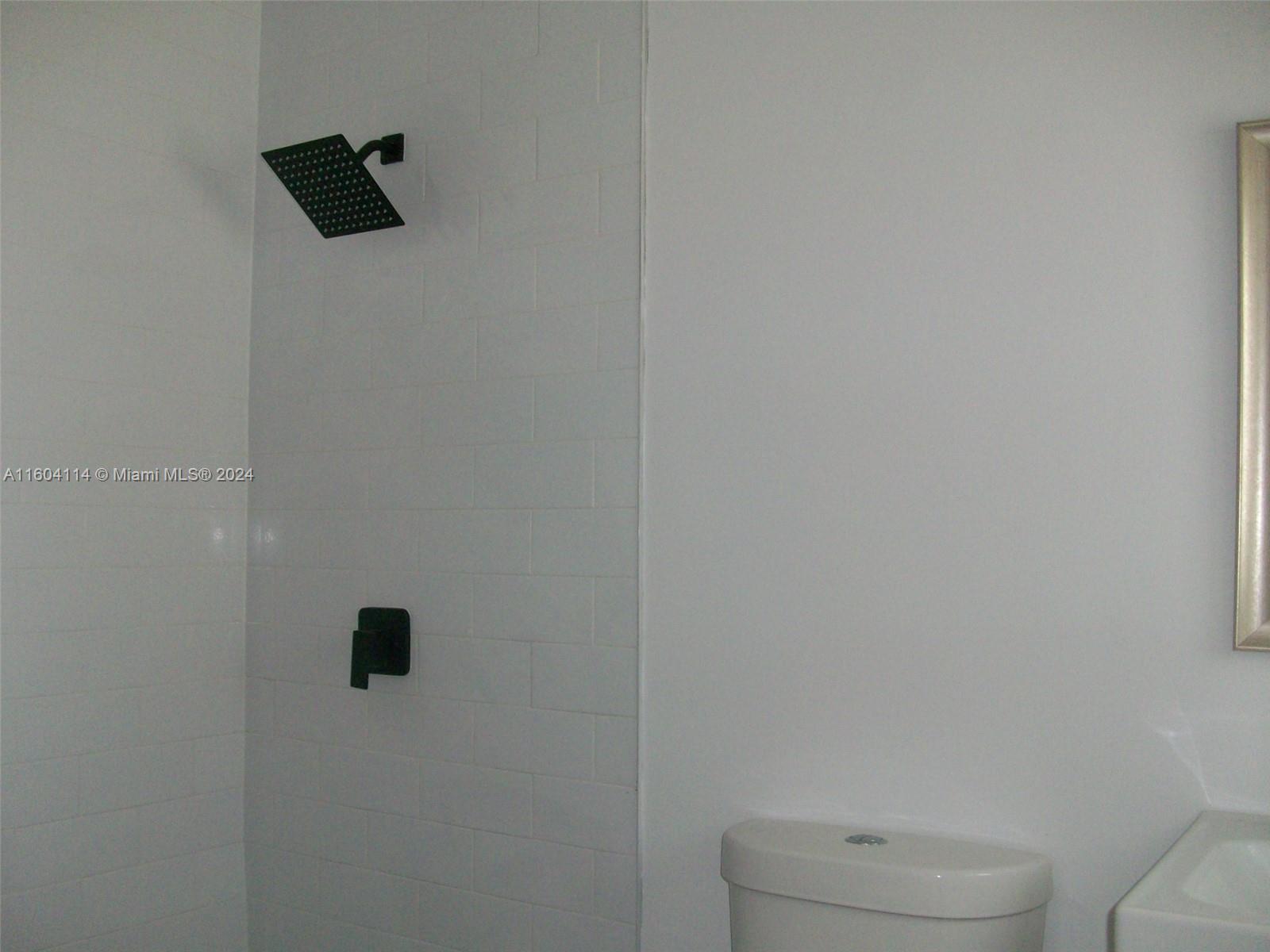 PRAMAR - Residential Lease