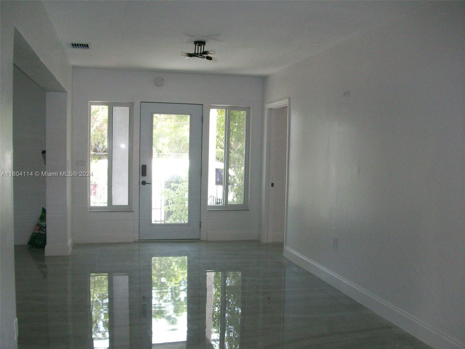 PRAMAR - Residential Lease