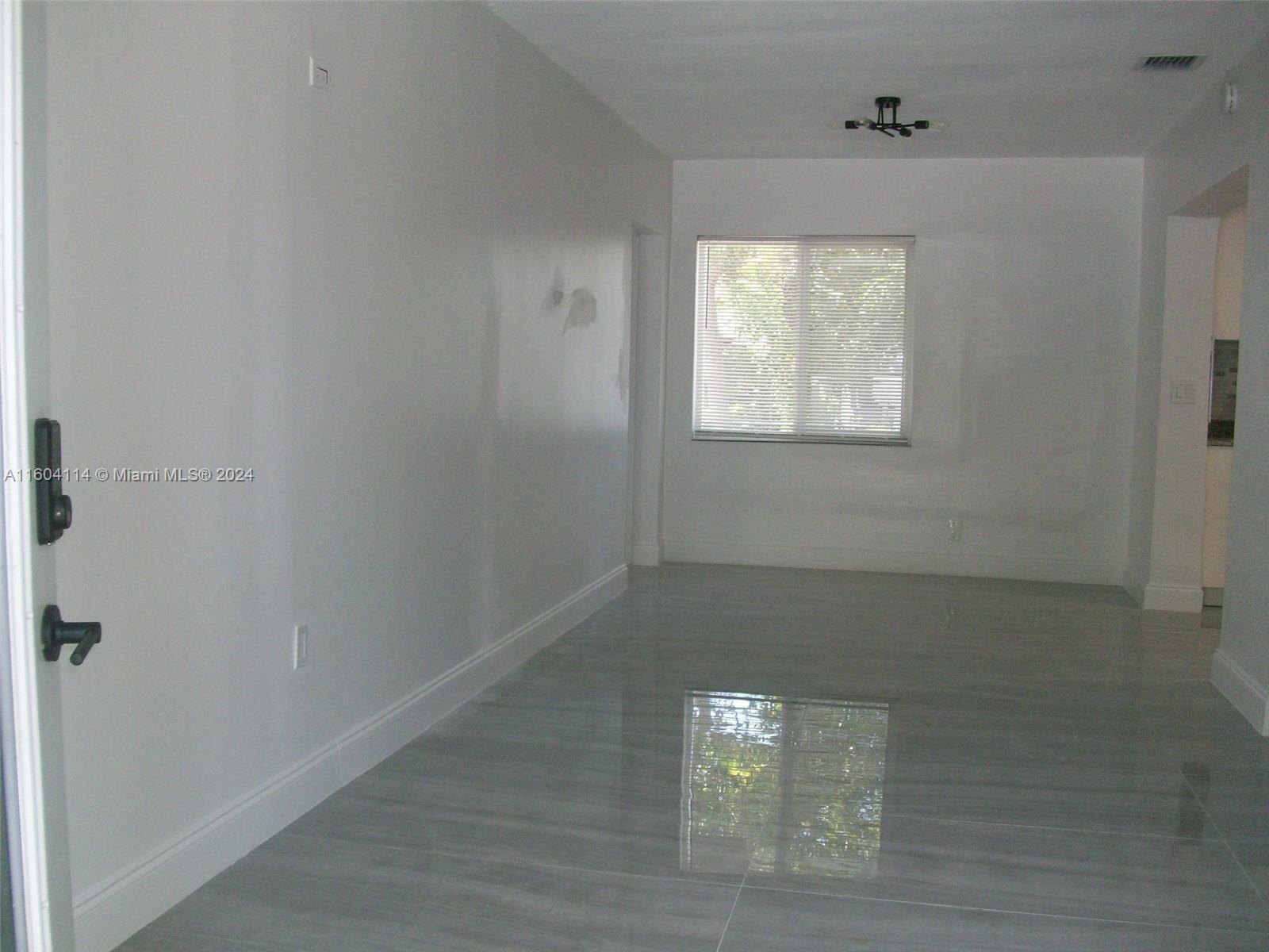 PRAMAR - Residential Lease
