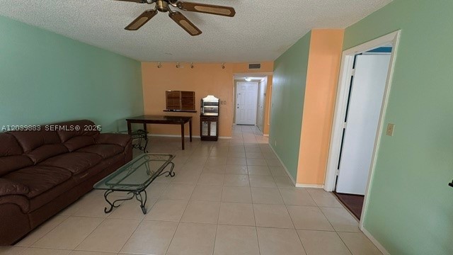 SANDALFOOT SQUIRE CONDO - Residential