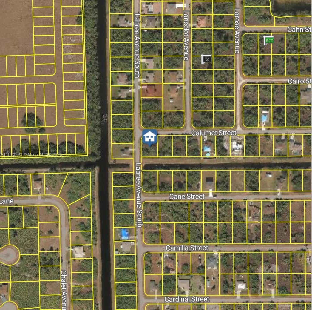 LEHIGH ACRES - Land