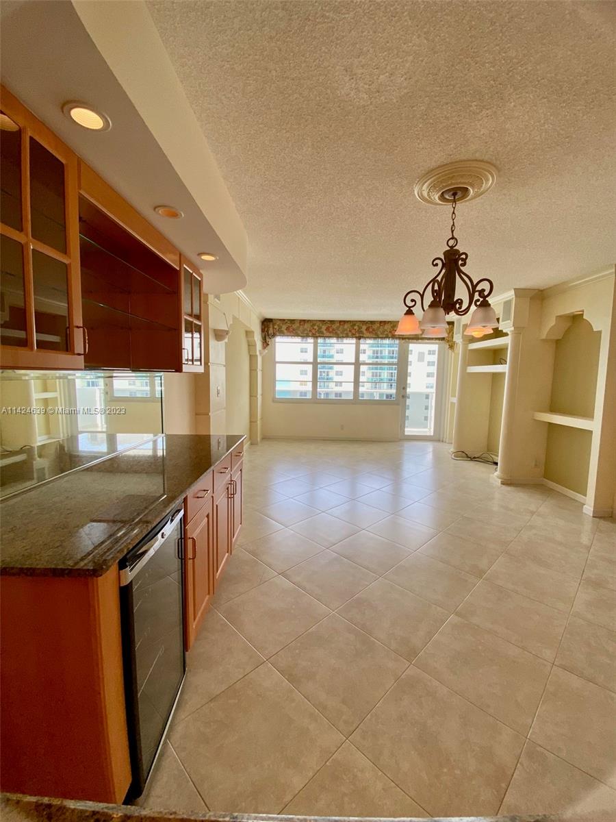 SEA AIR TOWERS CONDO - Residential