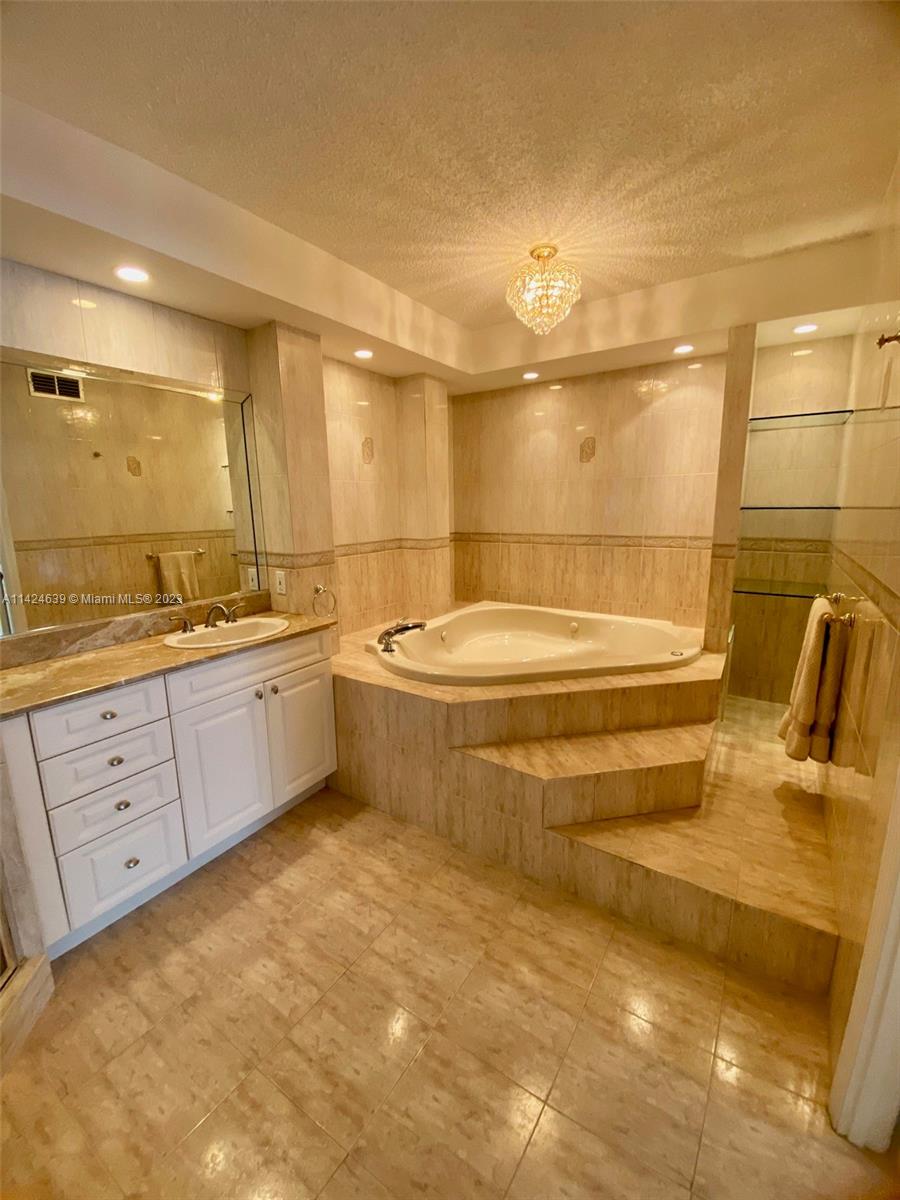 SEA AIR TOWERS CONDO - Residential