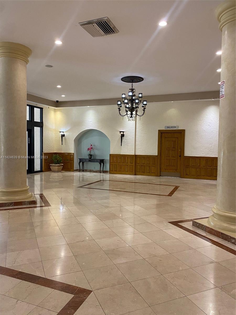 SEA AIR TOWERS CONDO - Residential