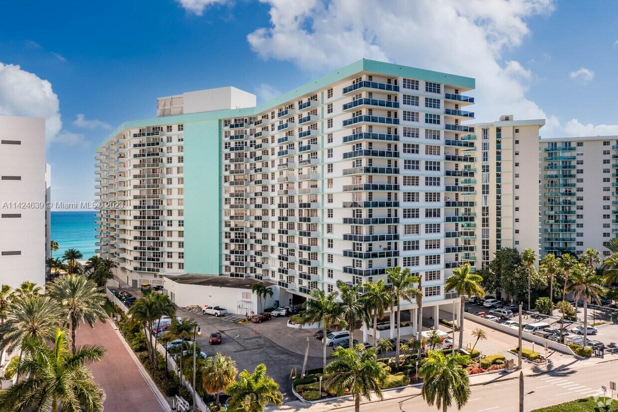 SEA AIR TOWERS CONDO - Residential