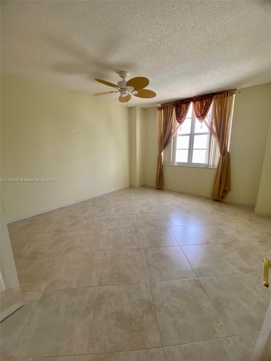 SEA AIR TOWERS CONDO - Residential