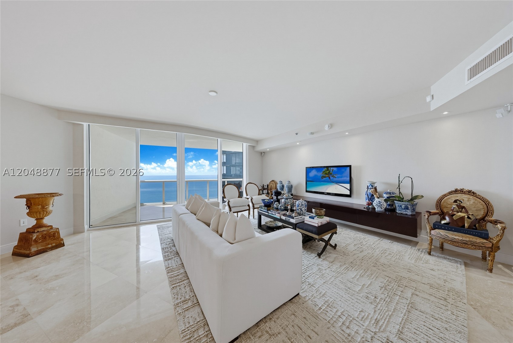 OCEAN FOUR CONDO - Residential Lease