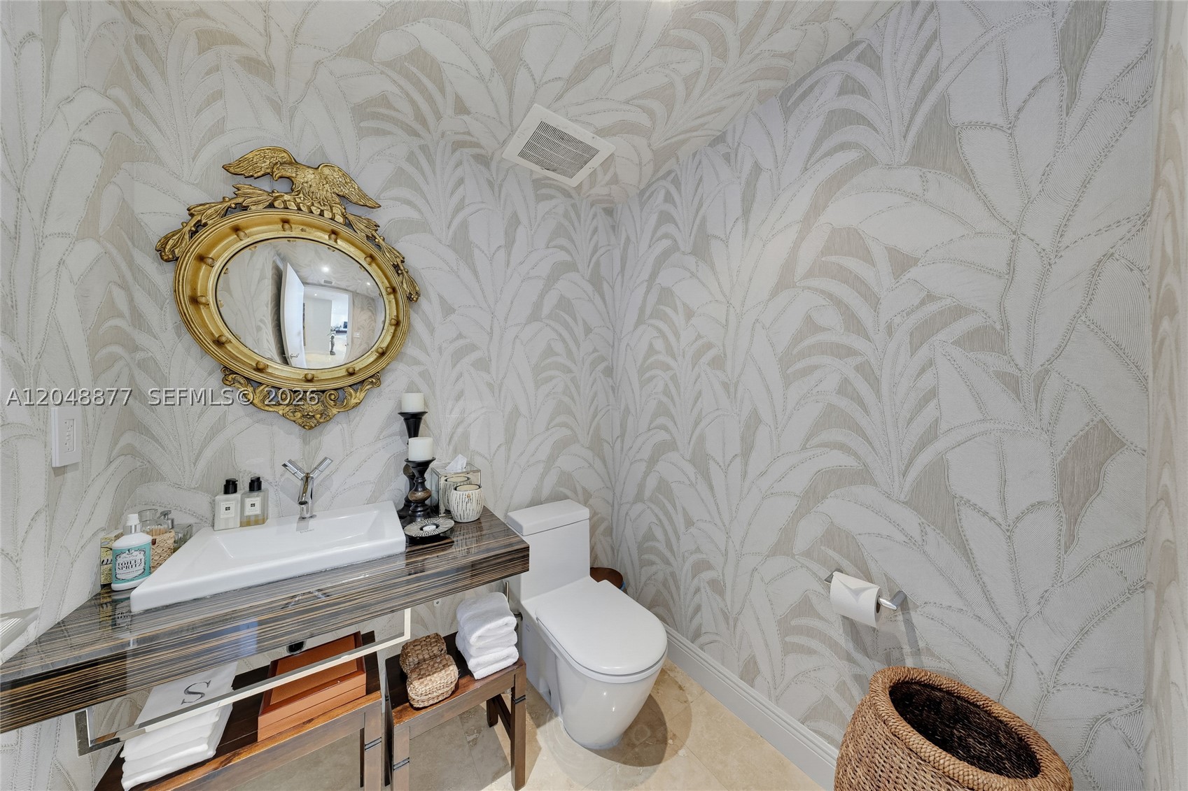OCEAN FOUR CONDO - Residential Lease