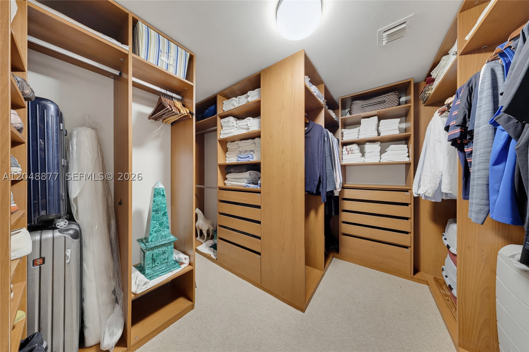 OCEAN FOUR CONDO - Residential Lease