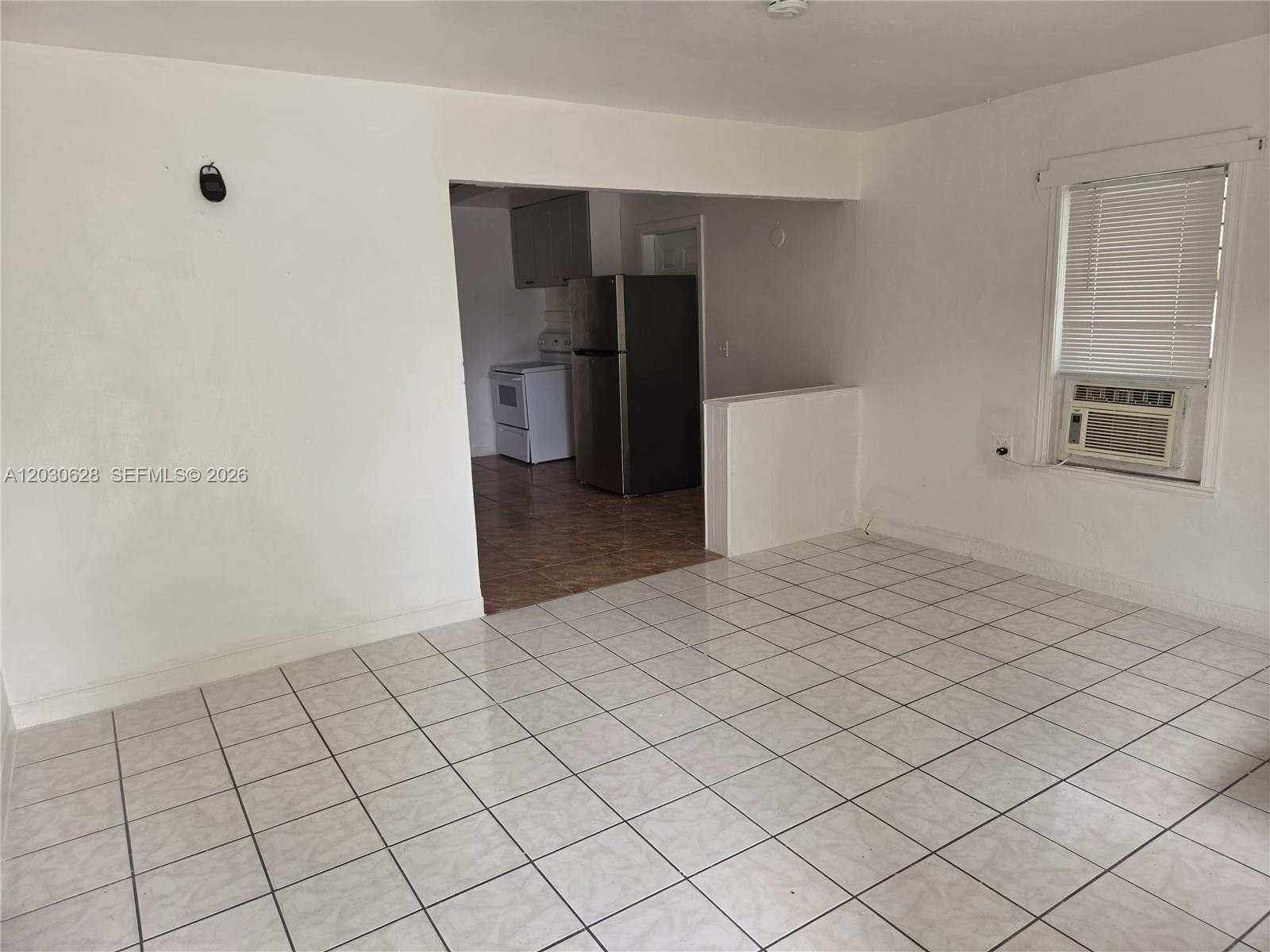 HOLLYWOOD BEACH GARDENS - Residential Lease