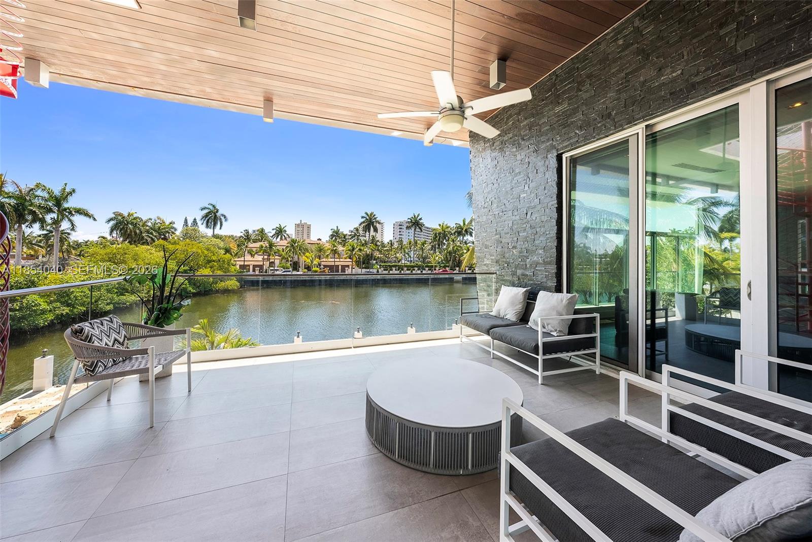 STILWELL ISLES - Residential