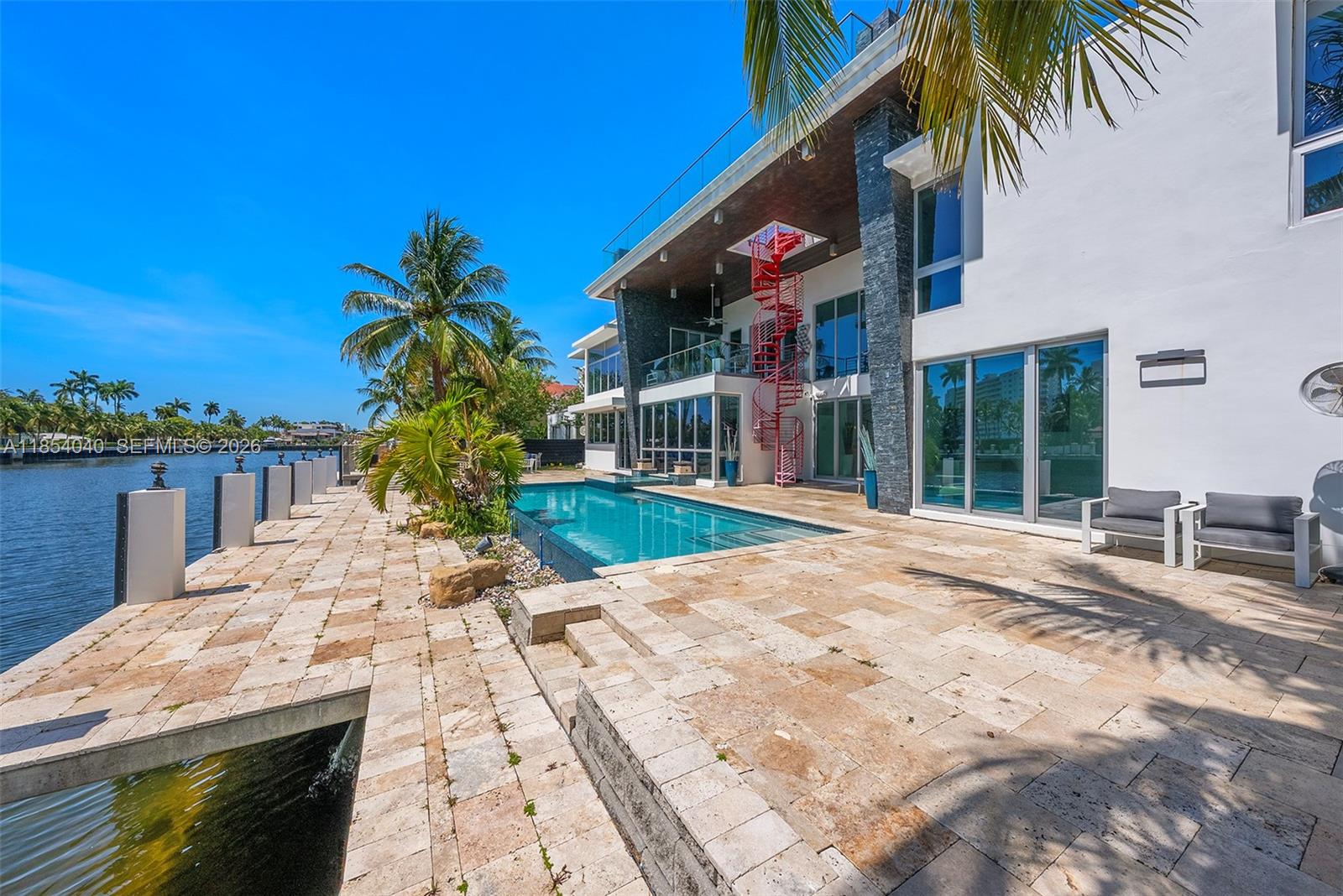 STILWELL ISLES - Residential