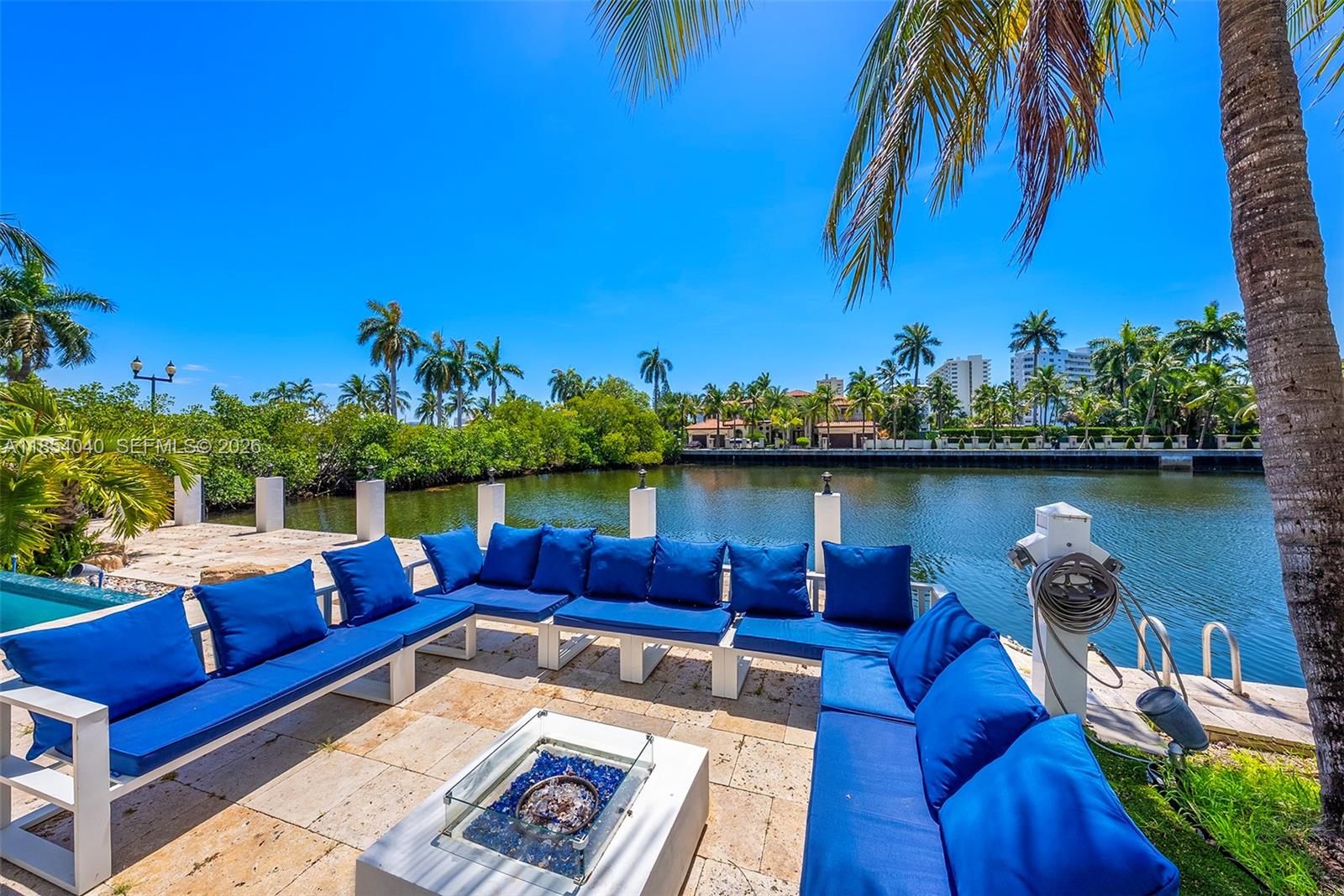 STILWELL ISLES - Residential