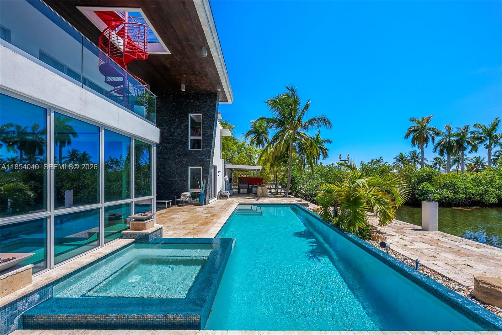 STILWELL ISLES - Residential