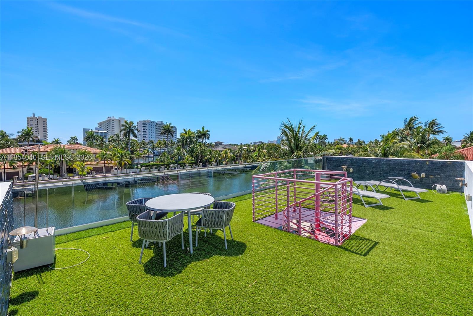 STILWELL ISLES - Residential