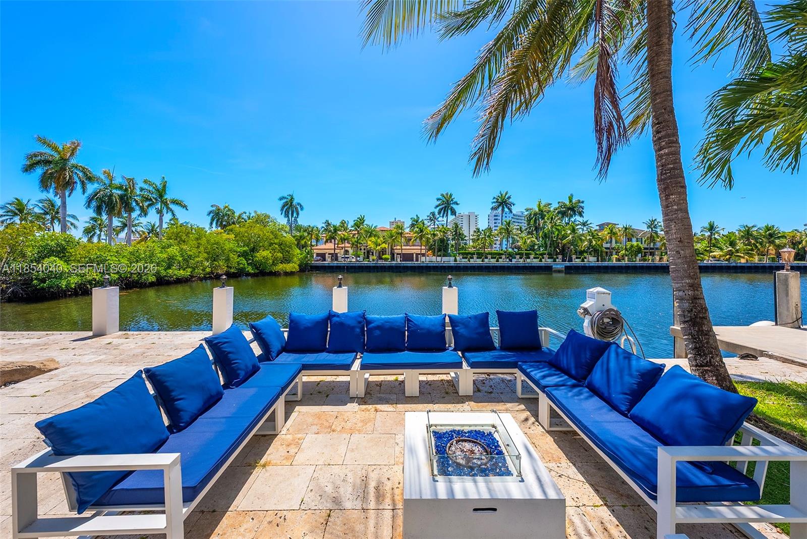 STILWELL ISLES - Residential