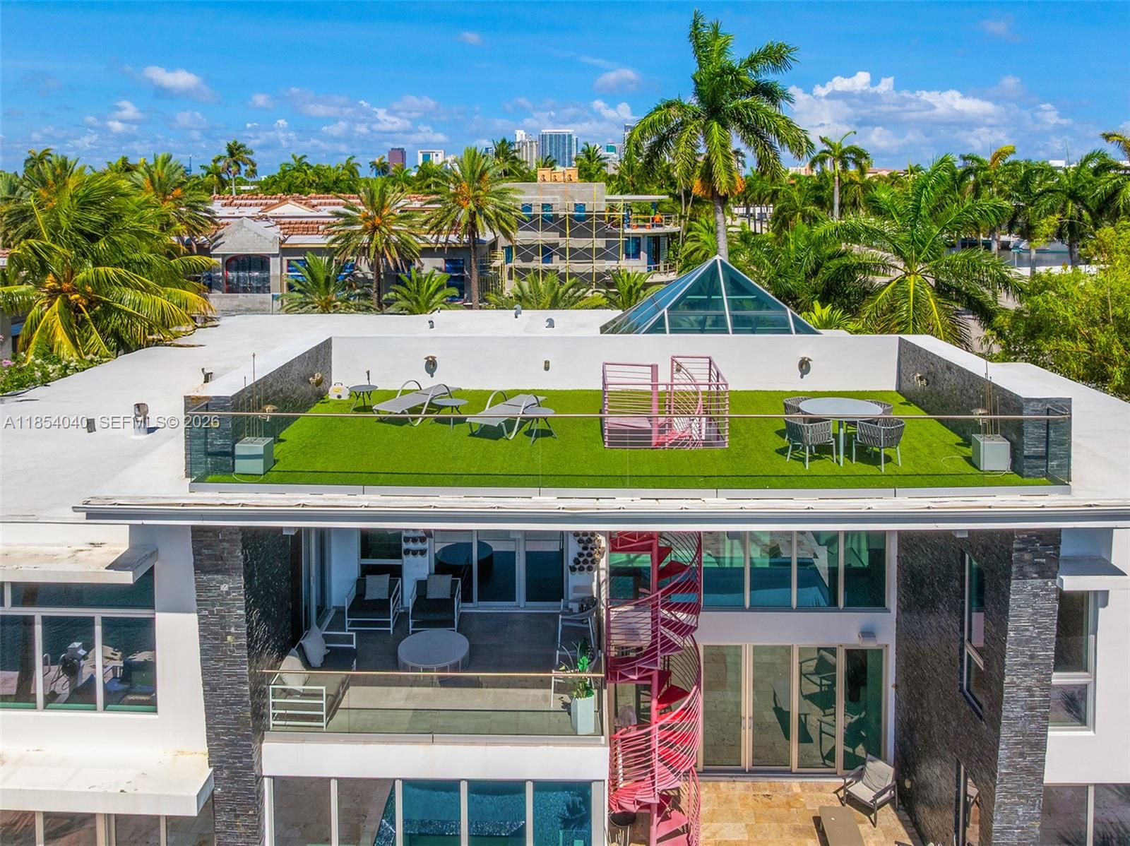 STILWELL ISLES - Residential