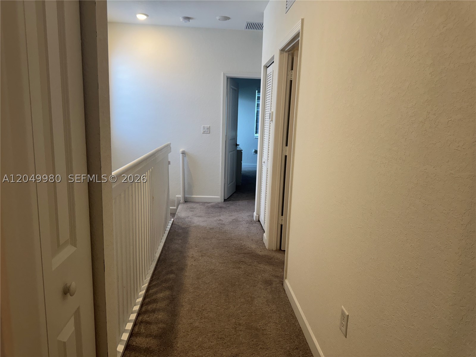 RIVIERA - Residential Lease