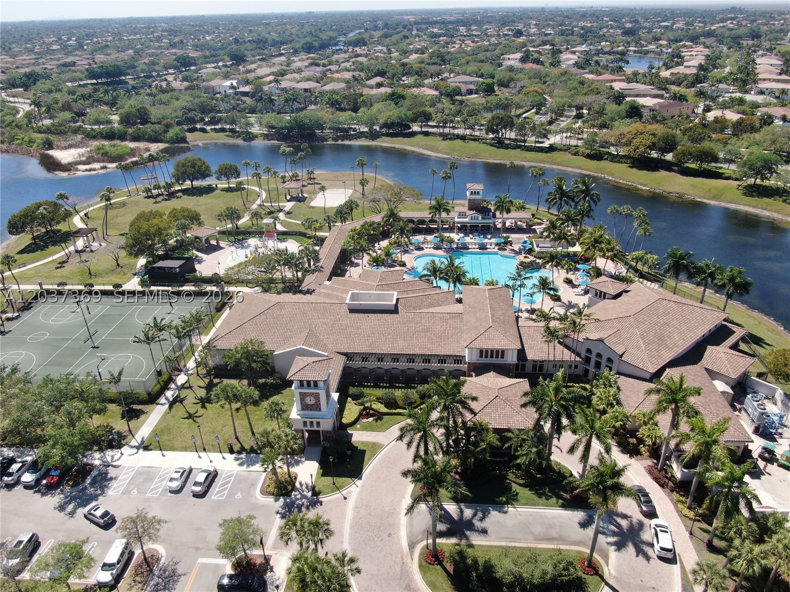 HERON BAY NORTHWEST - Residential