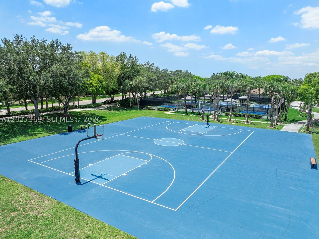 HERON BAY NORTHWEST - Residential