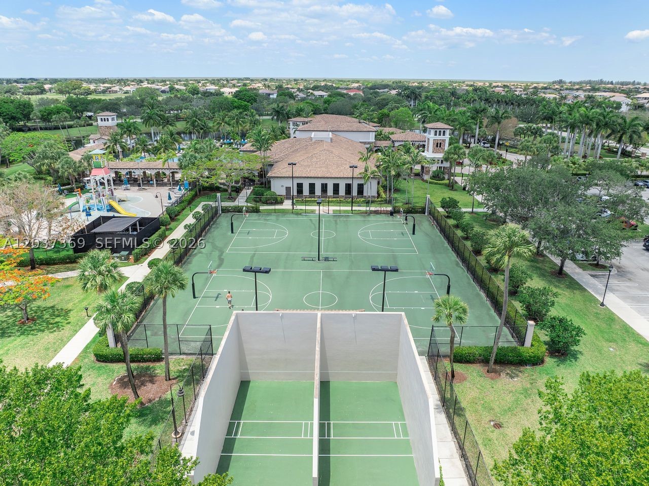 HERON BAY NORTHWEST - Residential
